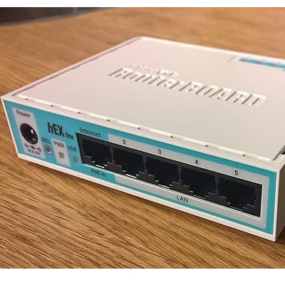 MikroTik Routerboard - RB750Gr3